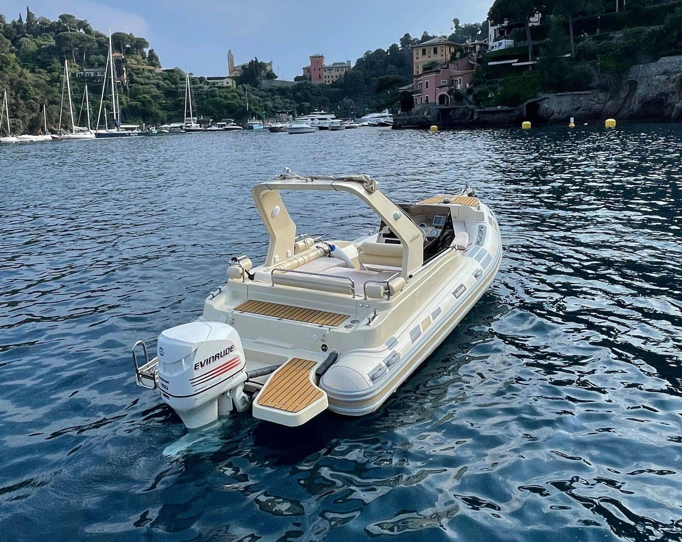 Easy Charter - Gommone Solemar 23 - Rent your boat without a license